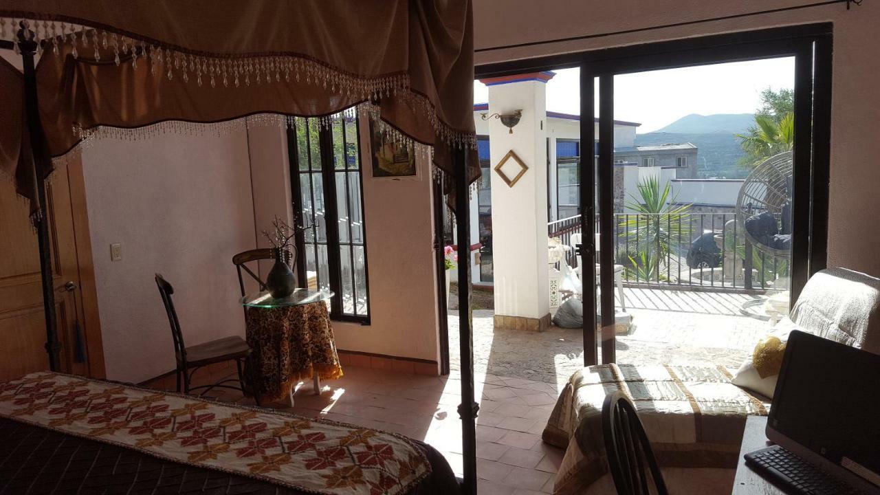 La Casona Azul Bed N Breakfast Santa Rosa de Jauregui Zewnętrze zdjęcie