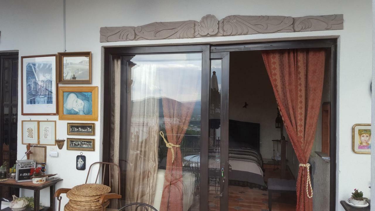 La Casona Azul Bed N Breakfast Santa Rosa de Jauregui Zewnętrze zdjęcie
