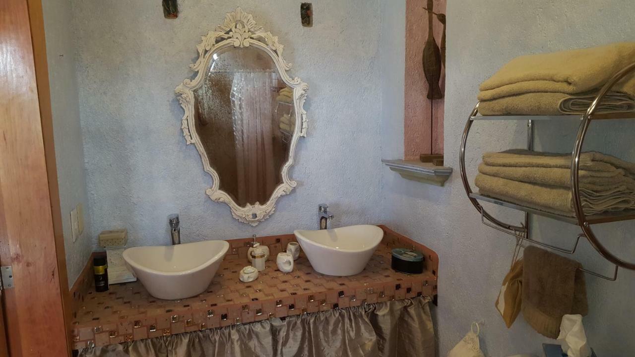 La Casona Azul Bed N Breakfast Santa Rosa de Jauregui Zewnętrze zdjęcie